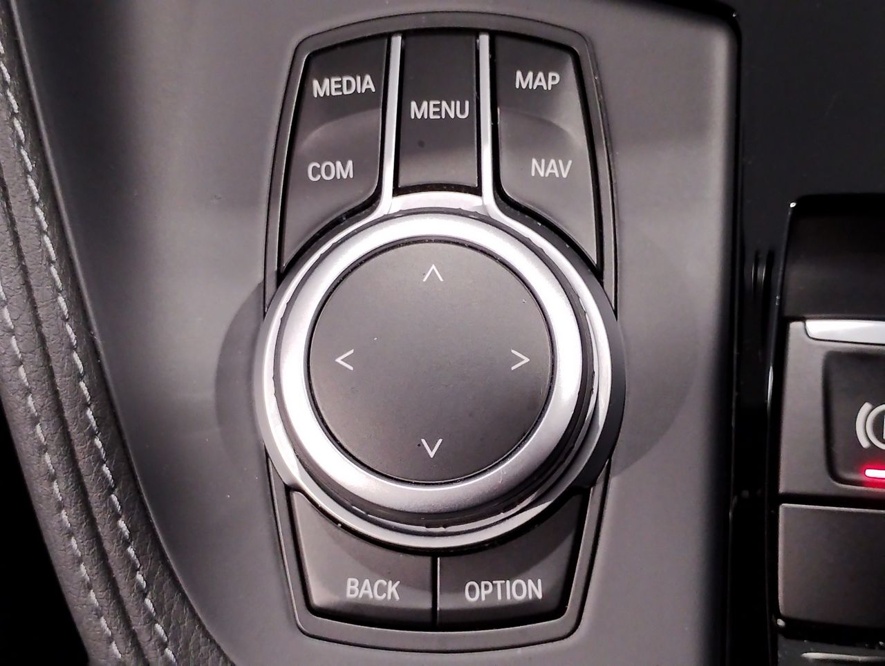 X1 sDrive18i RHD