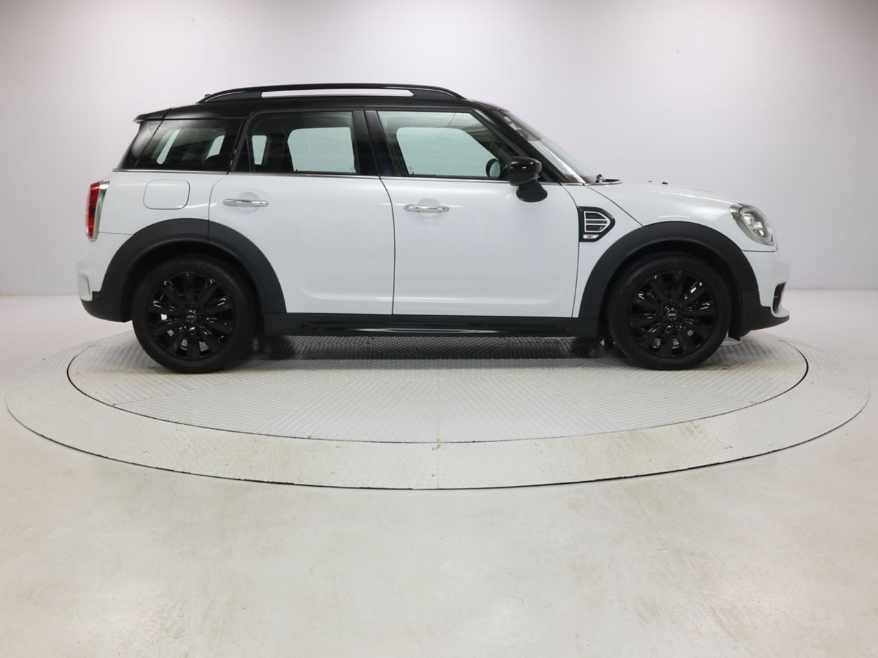 MINI CROSSOVER COOPER D