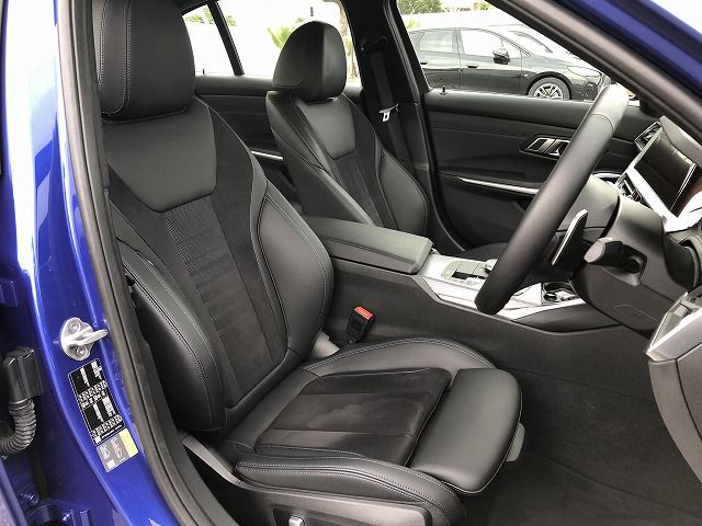 G20 330e Saloon RHD MX