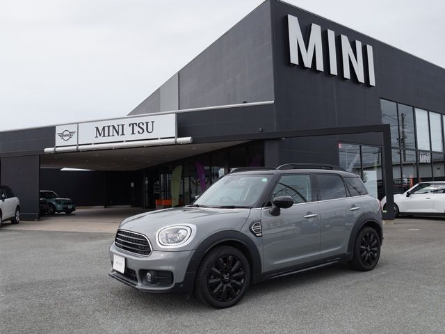 MINI CROSSOVER COOPER D