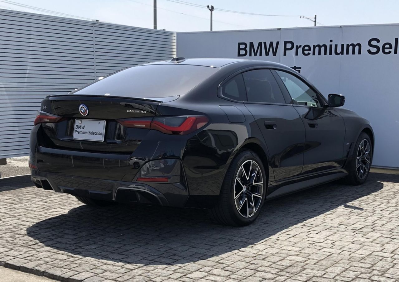 G26 i4 eDrive40 RHD