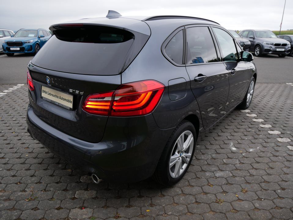 BMW 218