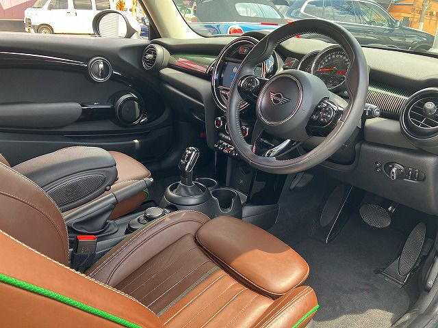 F56 MINI Cooper 3-Door Hatch LCI