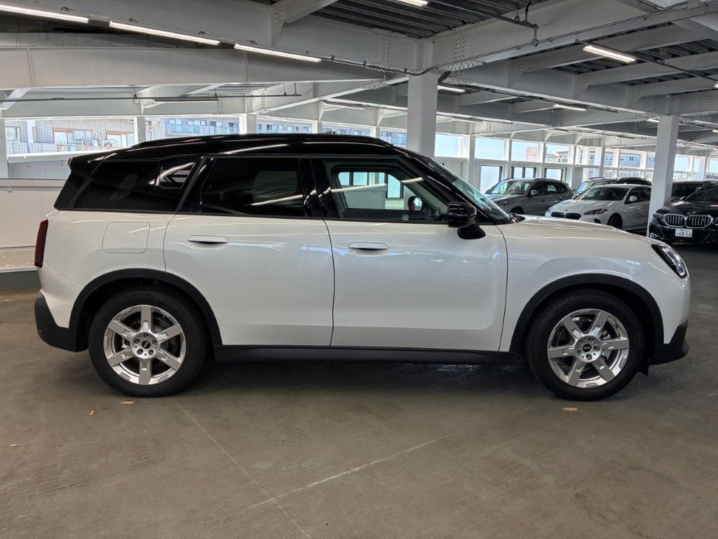 U25 MINI Countryman E