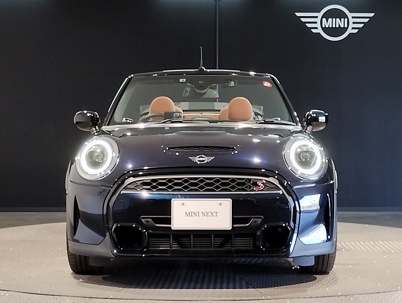 MINI Cooper S Convertible RHD