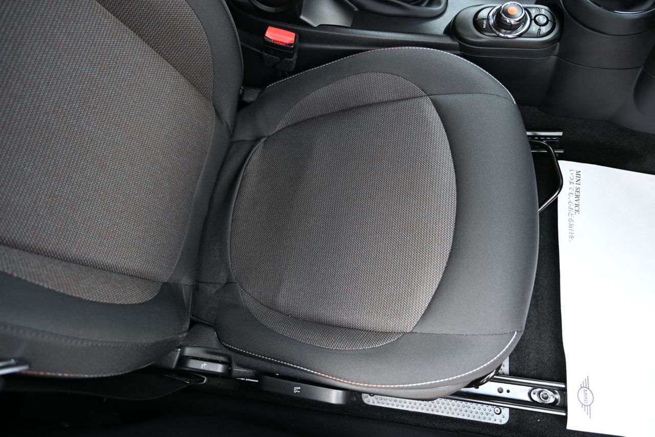F55 MINI Cooper 5-Door Hatch LCI
