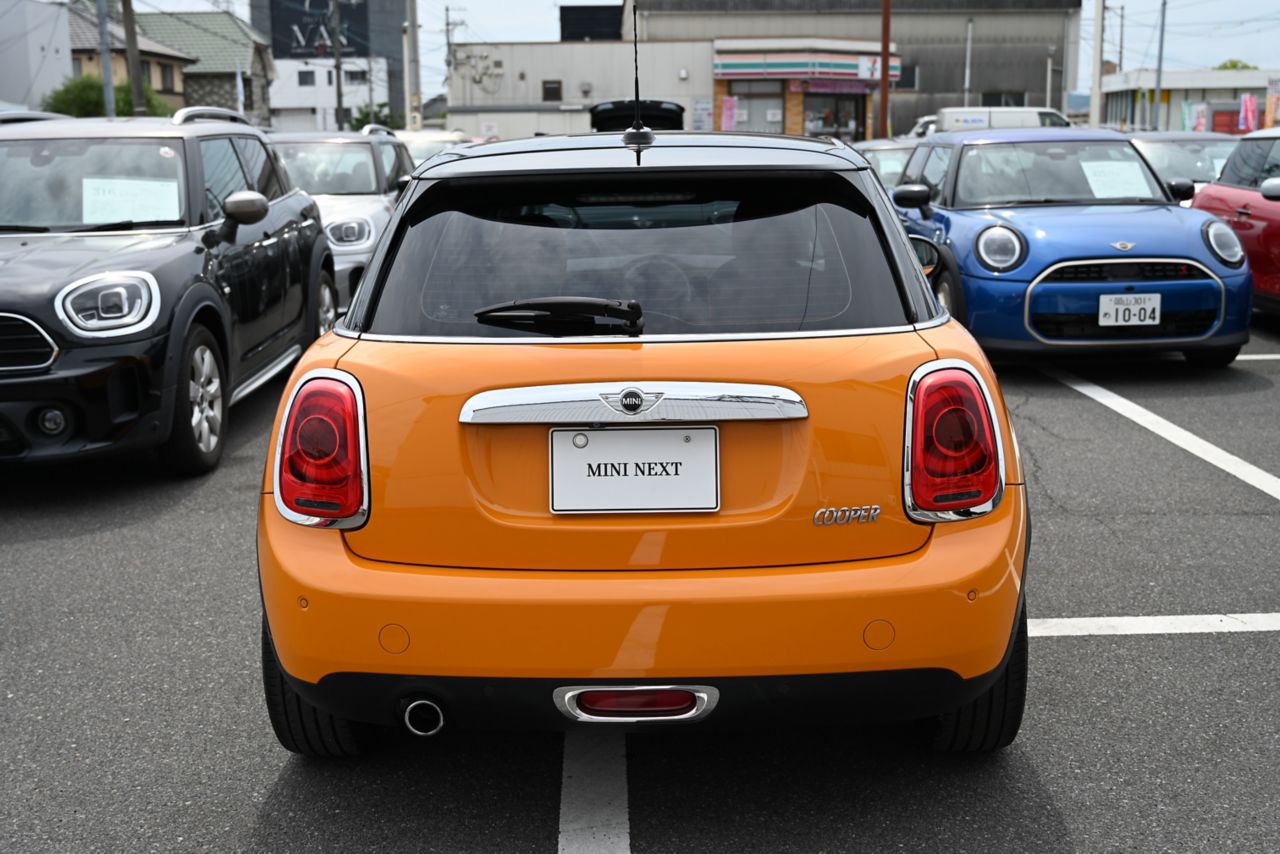 F55 COOPER