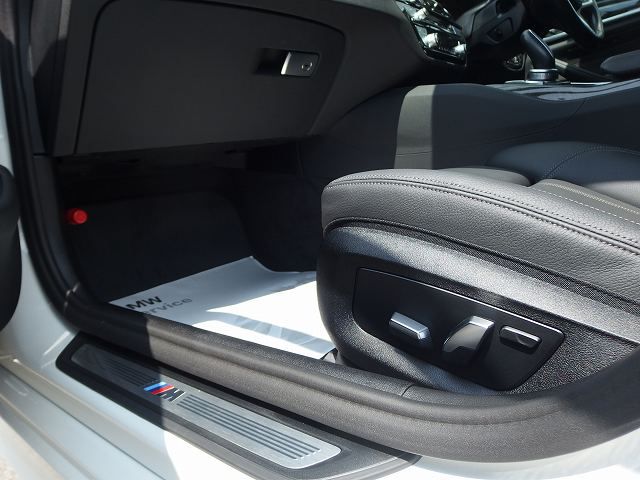 520i Sedan RHD