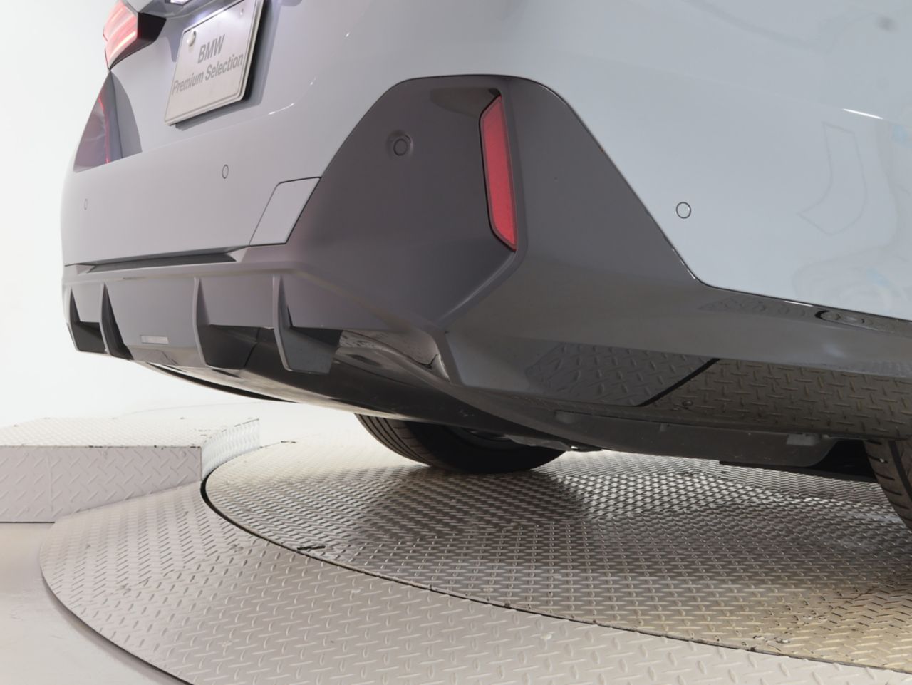 BMW i5 M60 xDrive Sedan RHD