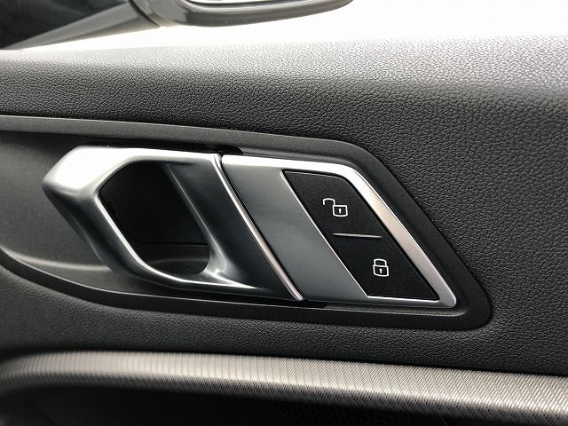 118i RHD