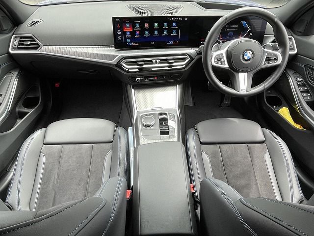 320d xDrive Berline RHD