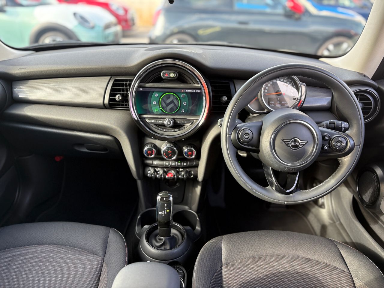 F56 MINI Cooper 3-Door Hatch LCI
