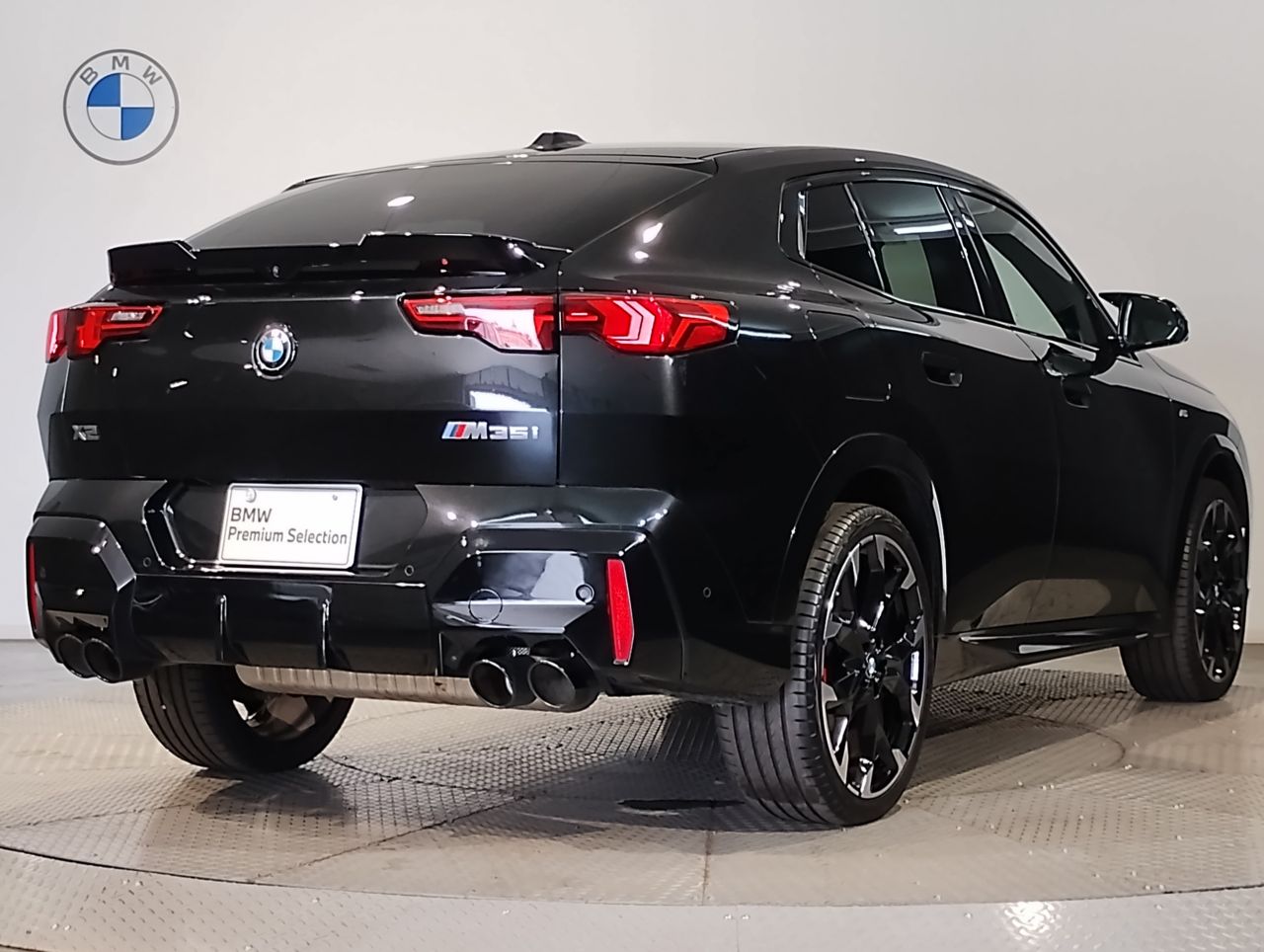 X2 M35i xDrive RHD