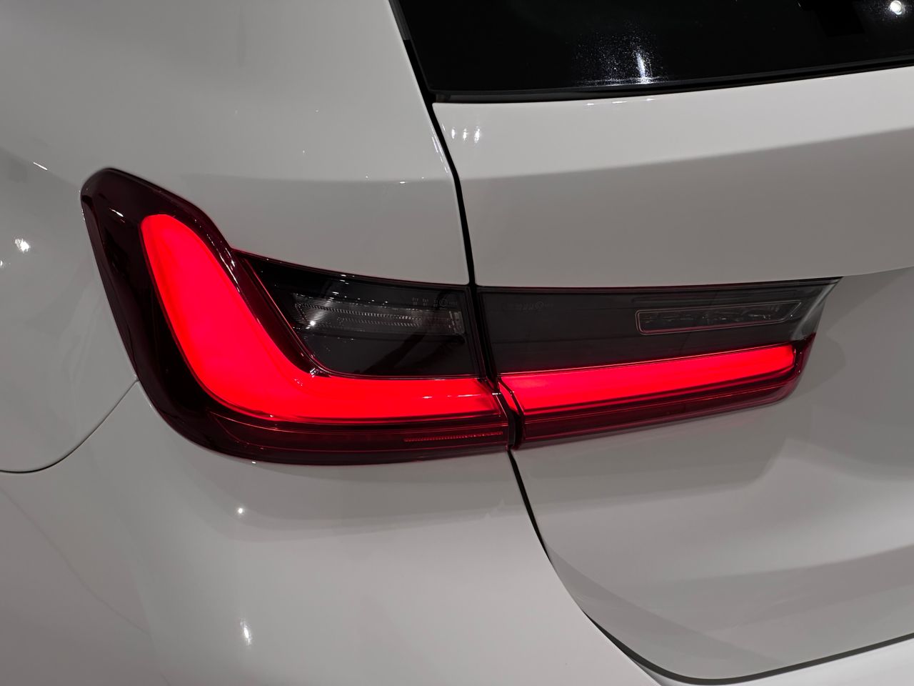 318i Touring RHD