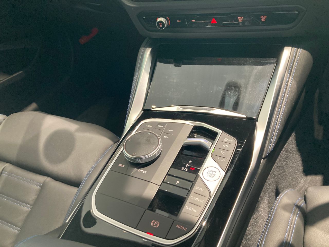 G42 220i Coupe