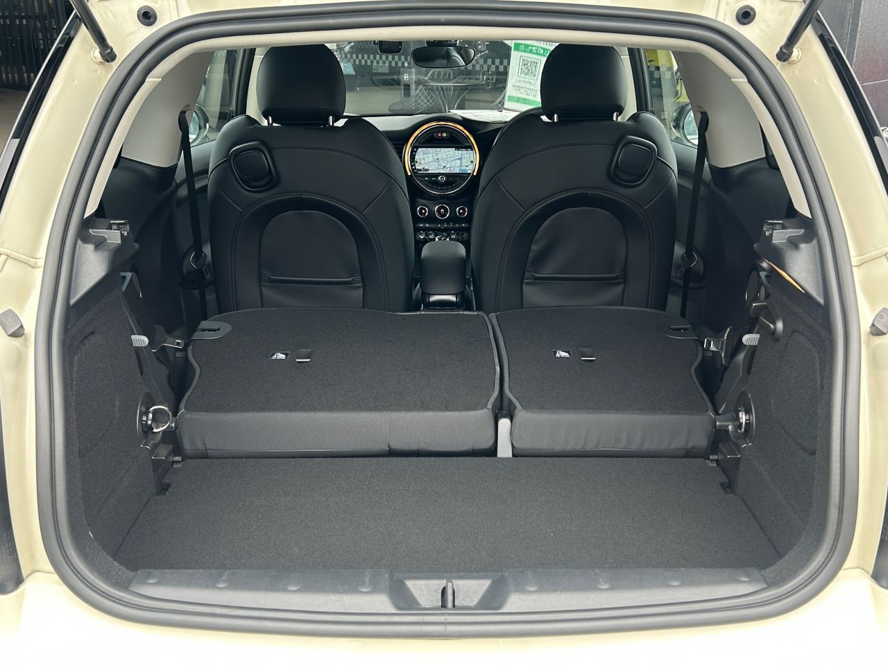 F56 MINI Cooper 3-Door Hatch LCI