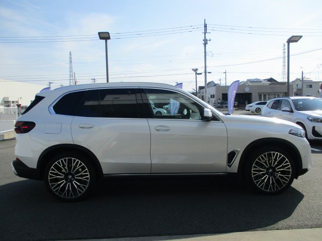 X5 xDrive30d RHD
