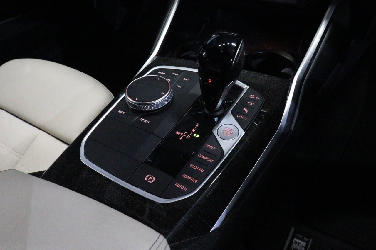 G21 M340i xDrive RHD