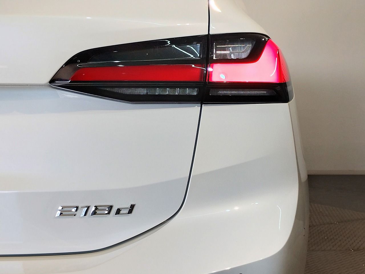 U06 218d Active Tourer B47 2.0d