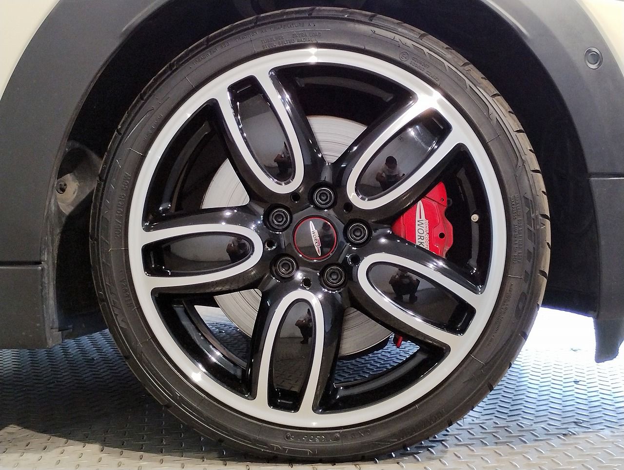 F57 MINI John Cooper Works Convertible LCI