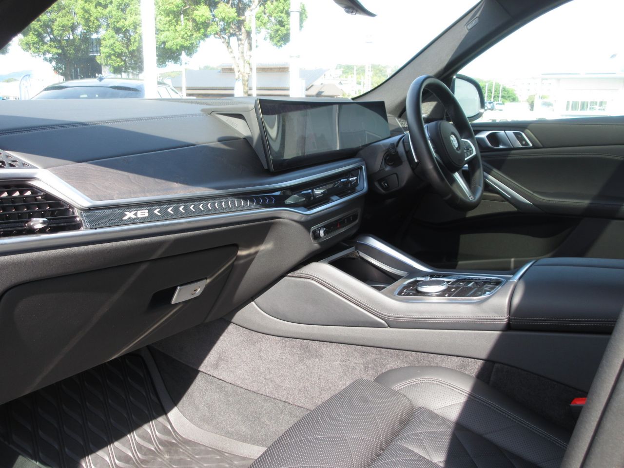 X6 xDrive30d M Sport RHD