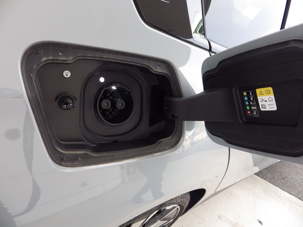 BMW i5 eDrive40 Sedan RHD
