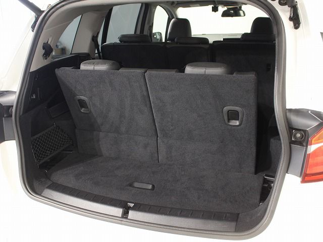 218D GRAN TOURER RHD