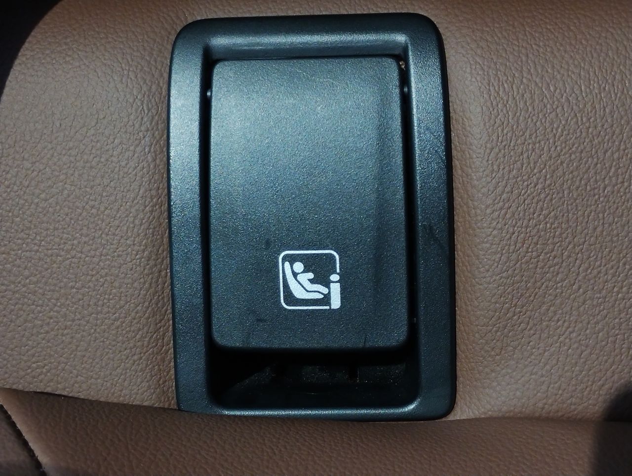 X* M50i RHD