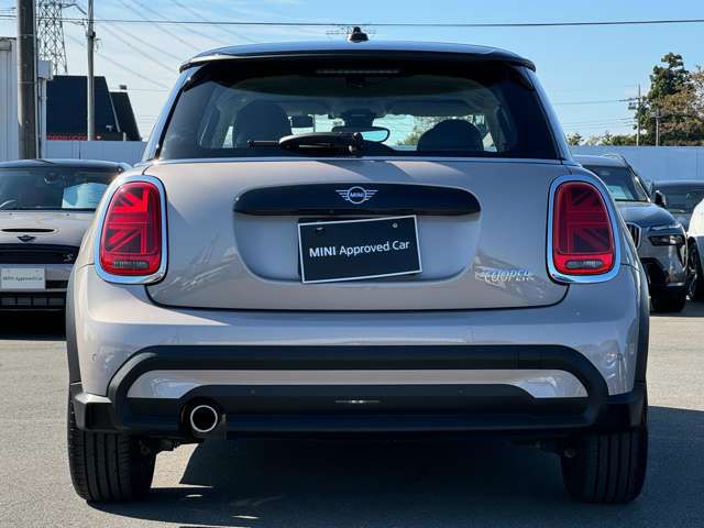 MINI Cooper F56 RHD