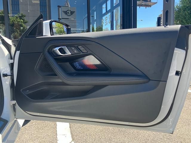 G42 220i Coupe