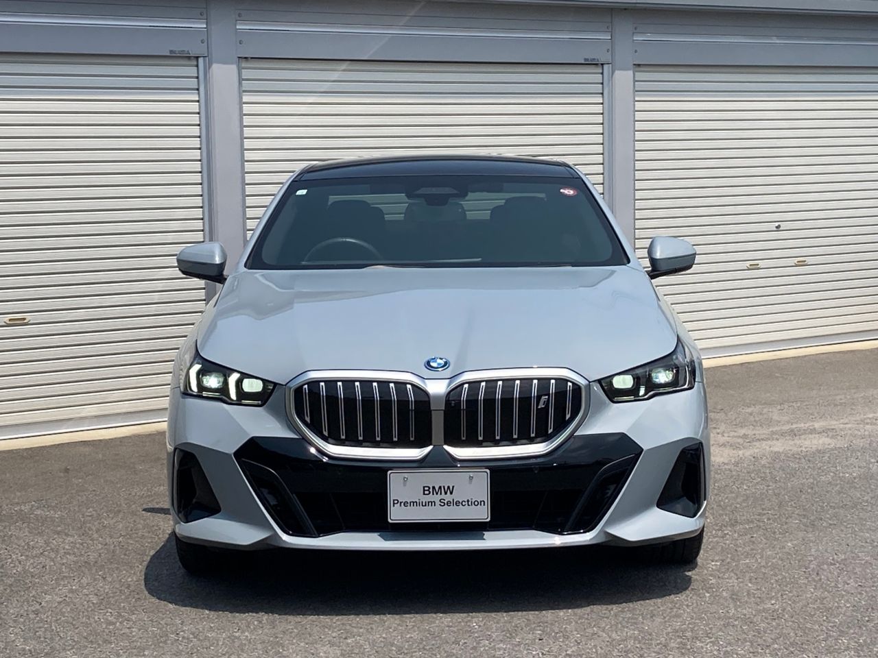 BMW i5 eDrive40 Sedan RHD