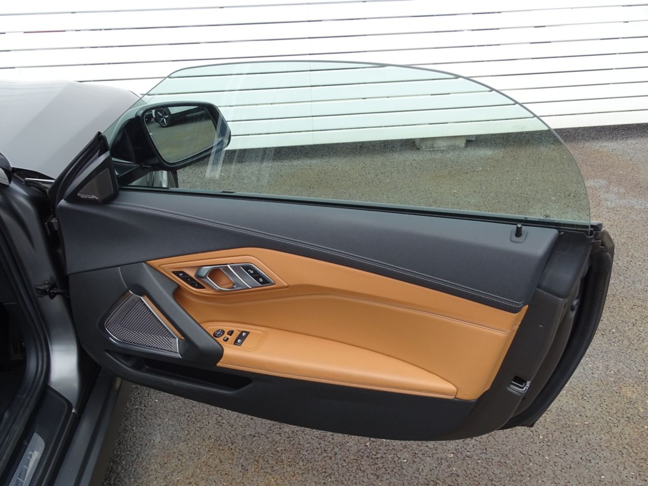G29 Z4 M40i RHD