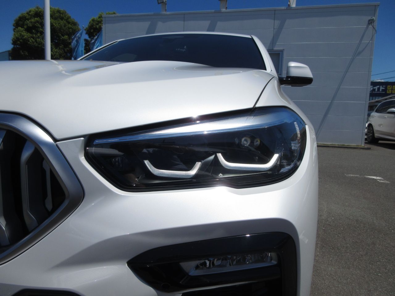 X* xDrive30d RHD