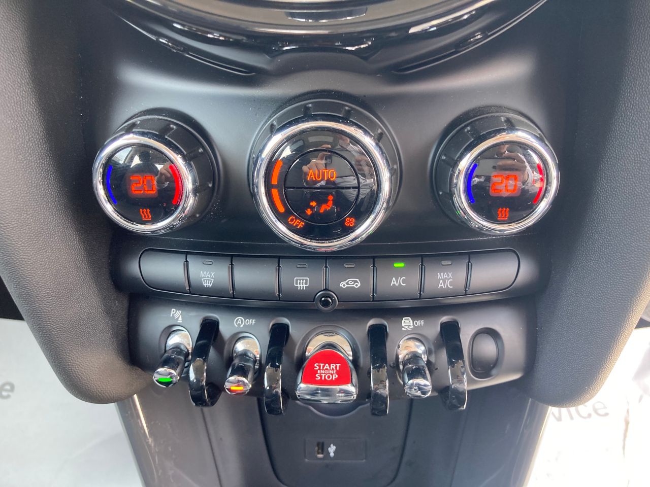 F56 MINI Cooper 3-Door Hatch LCI