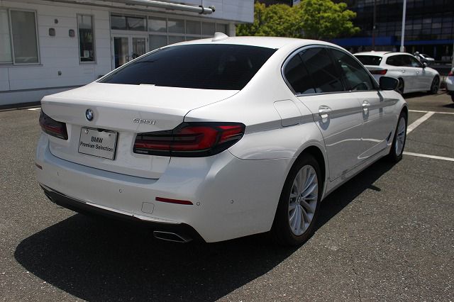 520i Sedan RHD