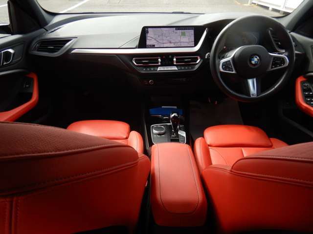 F40 118d Sports Hatch 5-door B47 2.0d