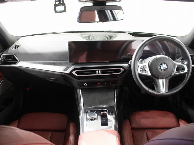 G21 M340i xDrive Touring LCI RHD