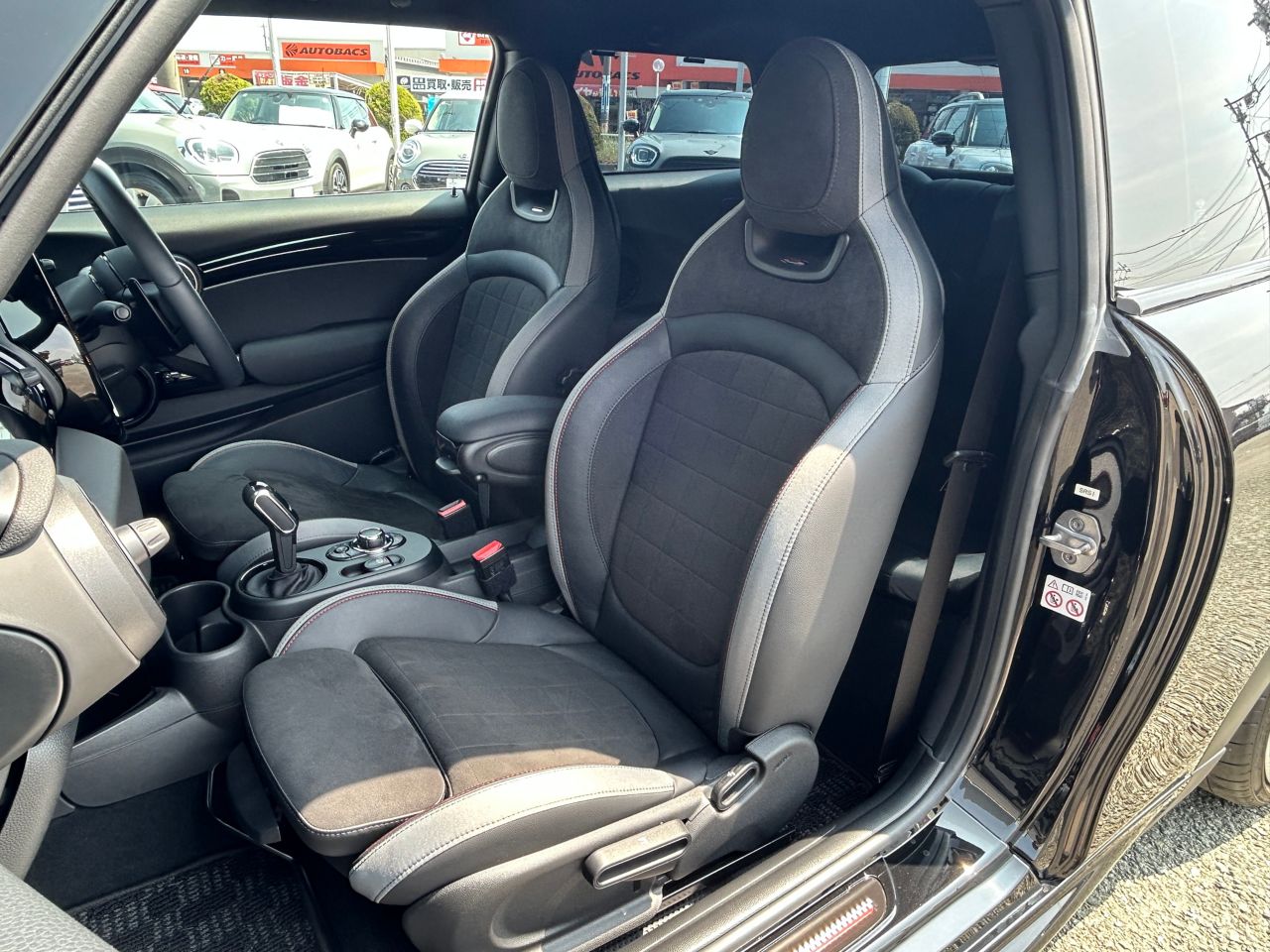 MINI JCW 3 Dr