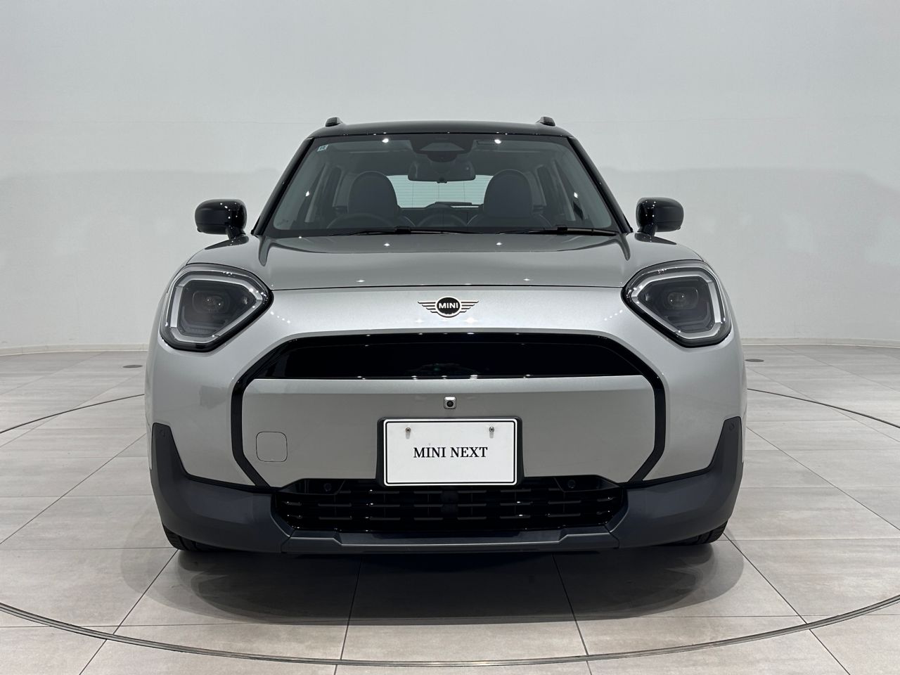 J05 MINI Aceman E
