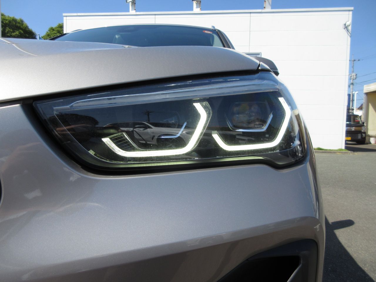 X1 sDrive18i RHD