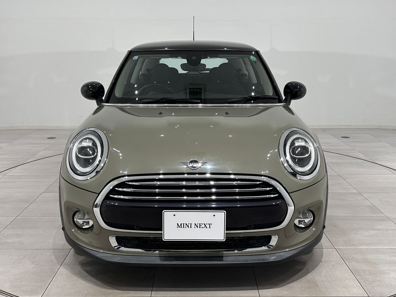 F56 COOPER D (AT)