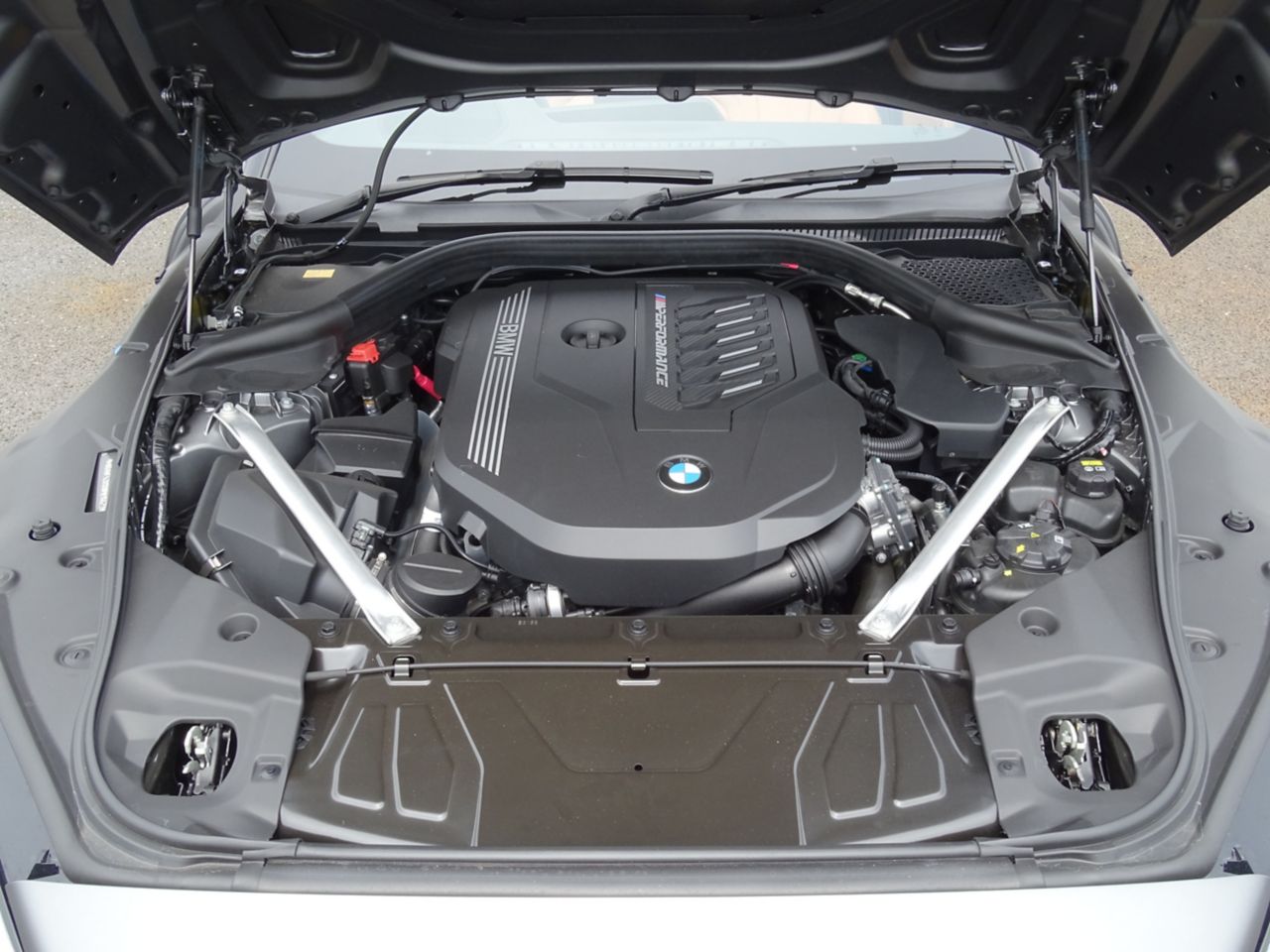 G29 Z4 M40i RHD