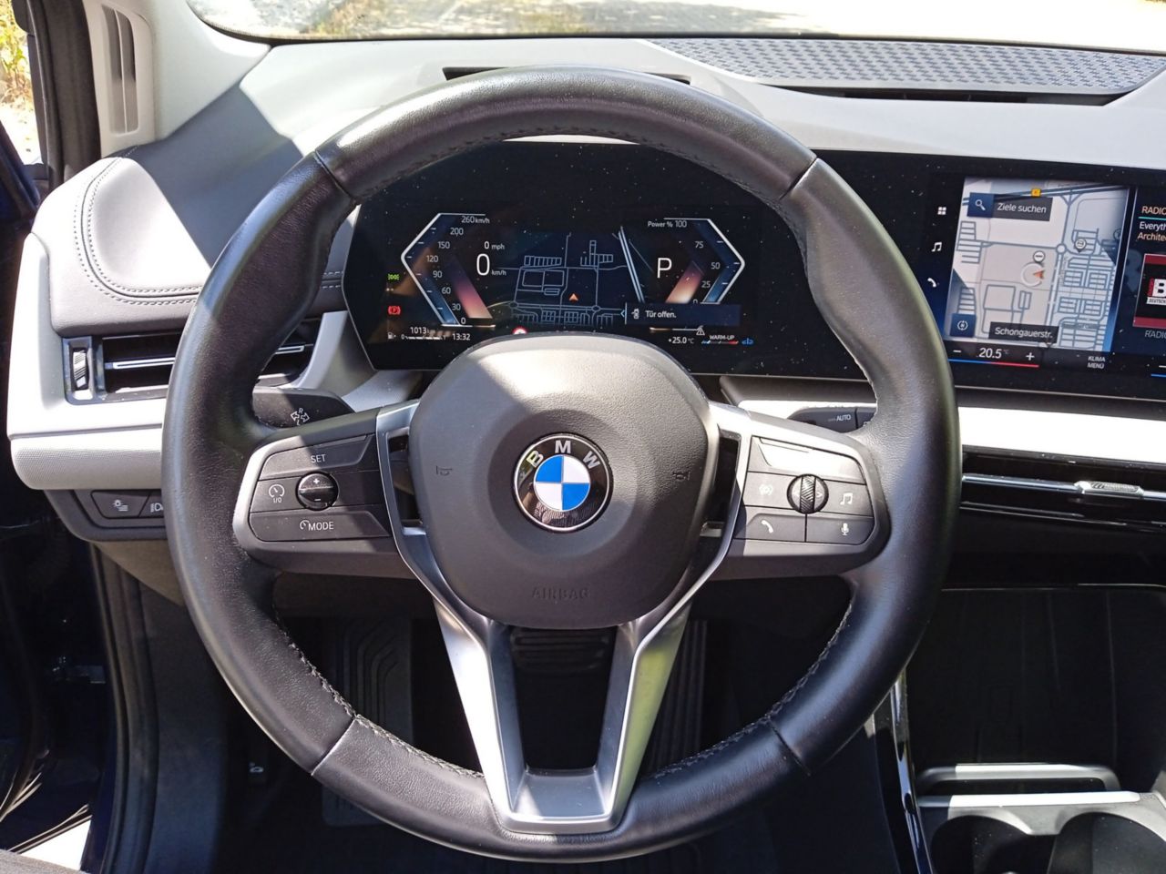 BMW 218