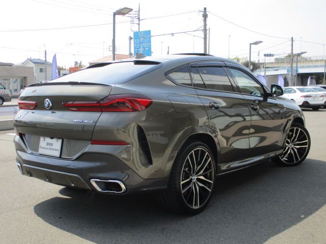 X* xDrive30d RHD