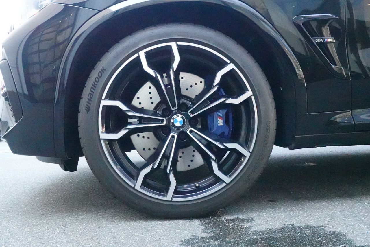 X4 M RHD