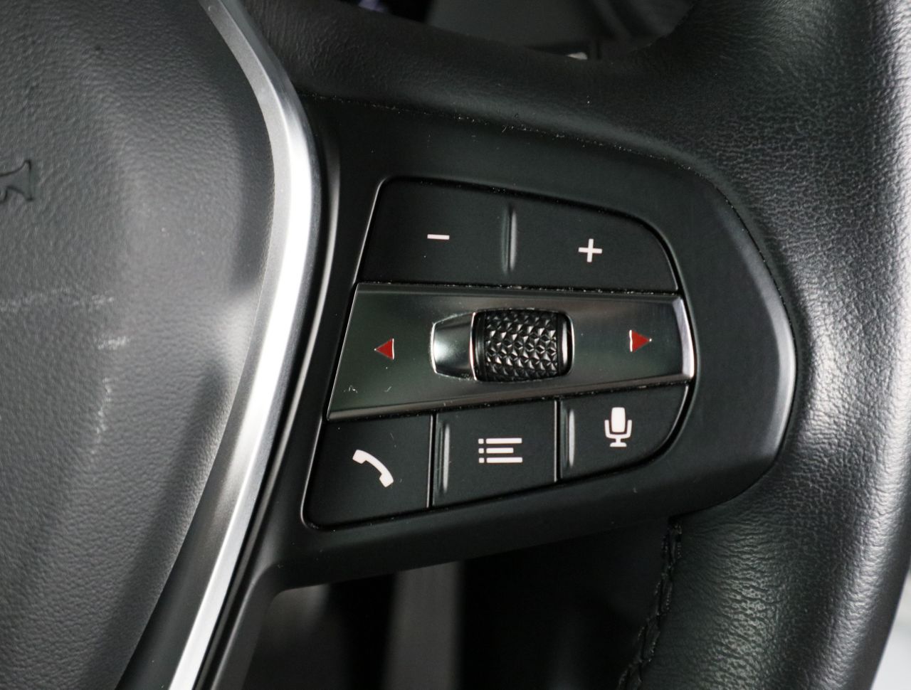 F40 118d Sports Hatch 5-door B47 2.0d