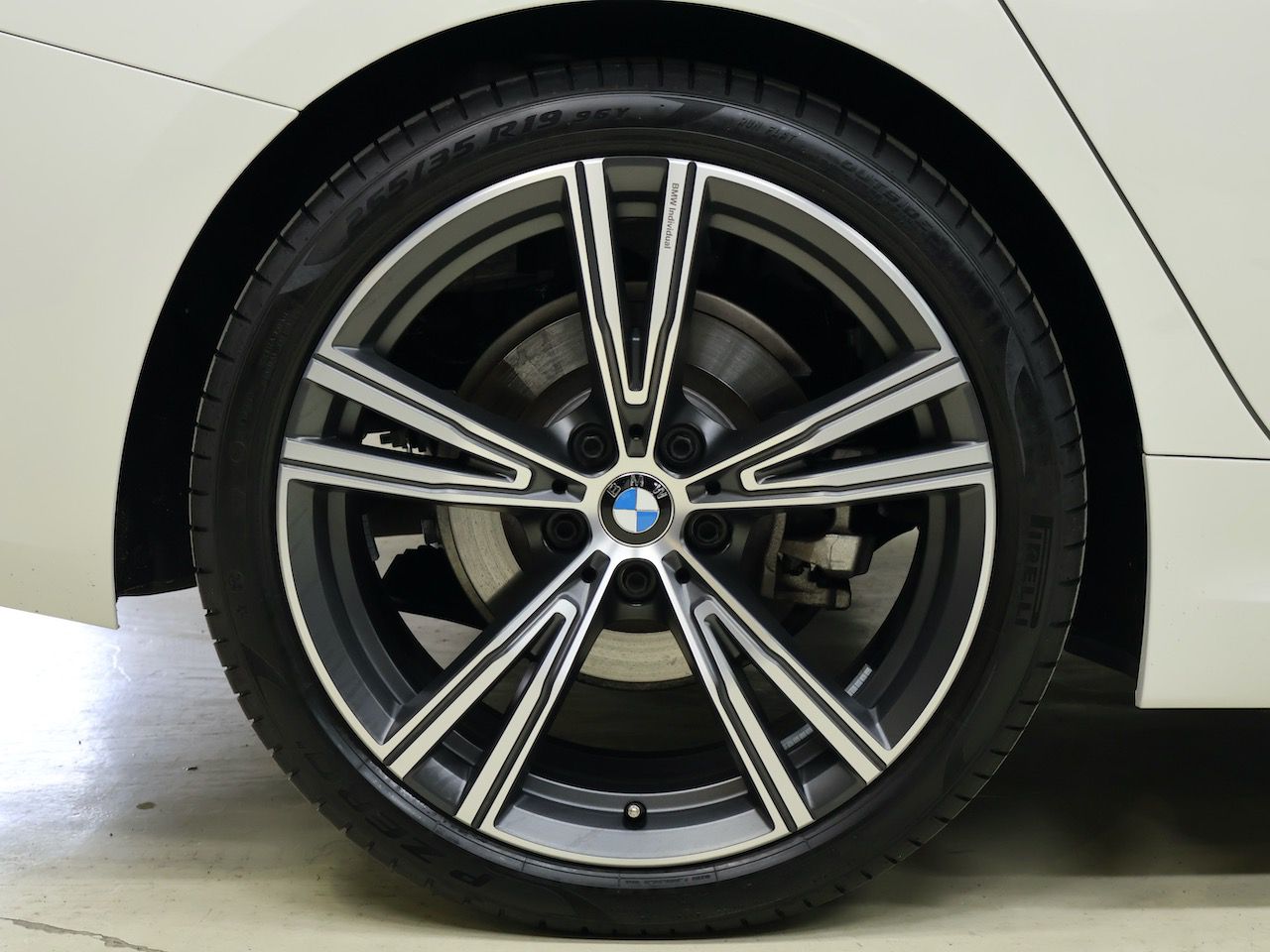 320d xDrive Berline RHD