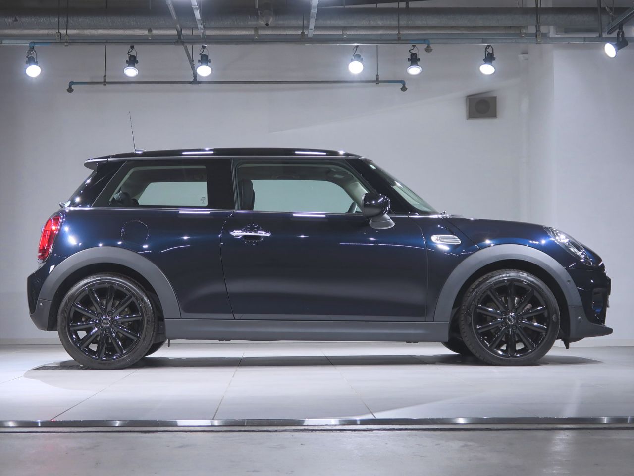 F56 MINI Cooper 3-Door Hatch LCI