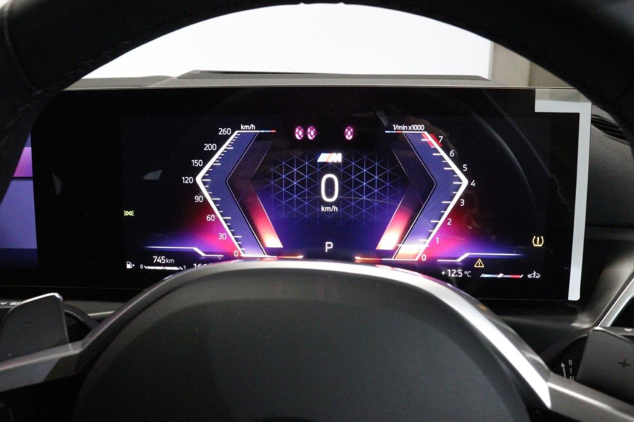 G** ***i G*** C**** ***