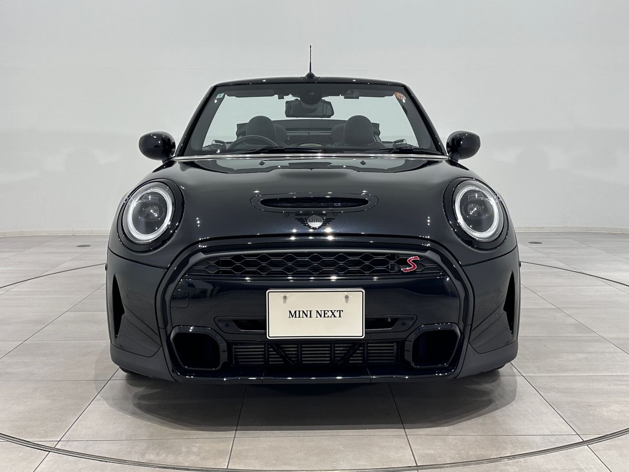 MINI Cooper S Convertible RHD